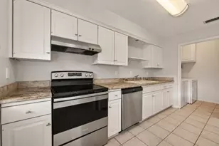 6404 Burgoyne Rd, Houston, TX 77057 - Photo 13