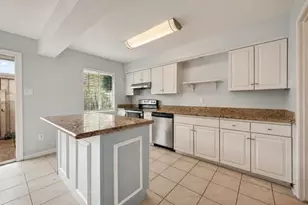 6404 Burgoyne Rd, Houston, TX 77057 - Photo 15