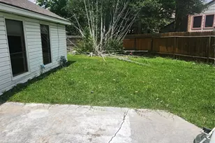 2127 Manor Green Dr, Houston, TX 77077 - Photo 49