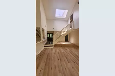 2127 Manor Green Drive, Houston, TX 77077 - Photo 15