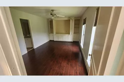 2127 Manor Green Drive, Houston, TX 77077 - Photo 21