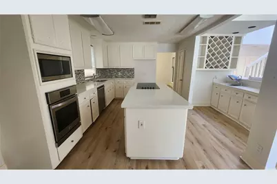 2127 Manor Green Drive, Houston, TX 77077 - Photo 15