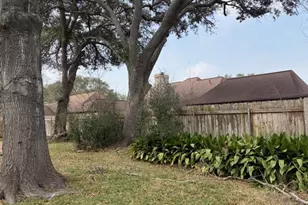 1002 Center St, El Campo, TX 77437 - Photo 31