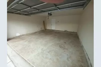 14914 Huntington Willow Lane, Houston, TX 77090 - Photo 17