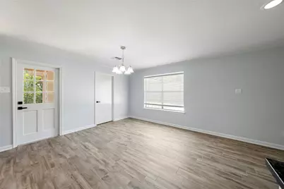 11607 Moorcreek Drive, Houston, TX 77070 - Photo 7