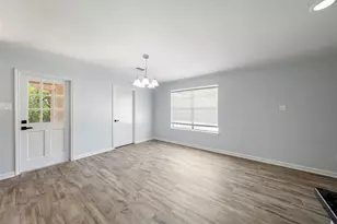 11607 Moorcreek Dr, Houston, TX 77070 - Photo 7