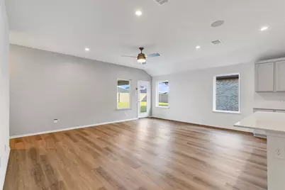 631 Meaadowknoll Drive, Crosby, TX 77532 - Photo 17