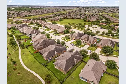 4410 Cobalt Cross Street, Katy, TX 77493 - Photo 3