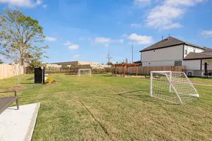 15614 Coneflower Hls Dr, Houston, TX 77090 - Photo 27