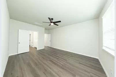 15614 Coneflower Hills Drive, Houston, TX 77090 - Photo 9