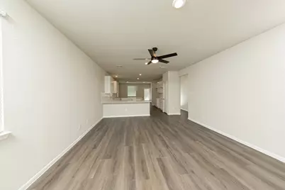 15614 Coneflower Hills Drive, Houston, TX 77090 - Photo 3