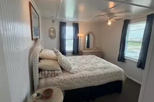 855 County Rd 201, Sargent, TX 77414 - Photo 25
