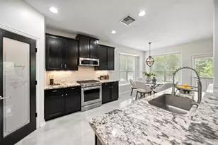 81 Palos Verde, Conroe, TX 77304 - Photo 9