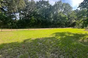 411 Richard St, Coldspring, TX 77331 - Photo 7
