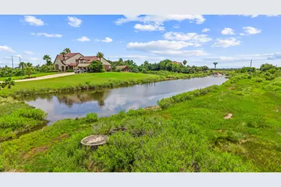 3030 9 Mile Road, Galveston, TX 77554 - Photo 19