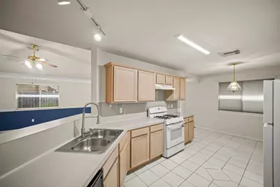 19322 Cactus Rose Drive, Katy, TX 77449 - Photo 25