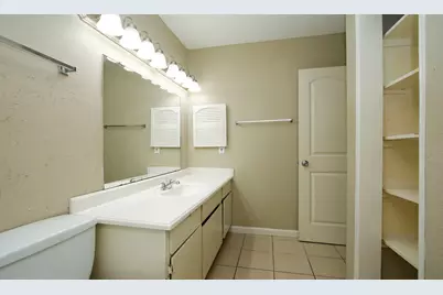 2822 S Bartell Drive #6, Houston, TX 77054 - Photo 23