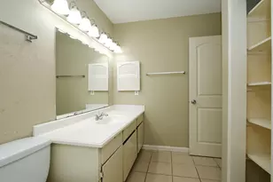 2822 S Bartell Dr, Houston, TX 77054 - Photo 23