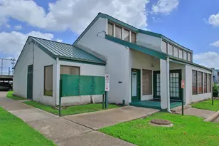 2822 S Bartell Dr, Houston, TX 77054 - Photo 33