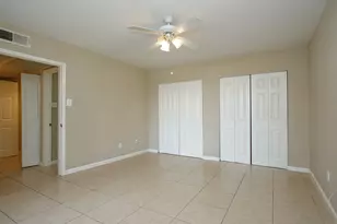 2822 S Bartell Dr, Houston, TX 77054 - Photo 13