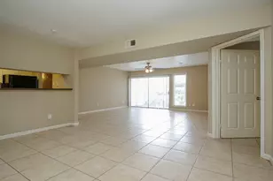 2822 S Bartell Dr, Houston, TX 77054 - Photo 5