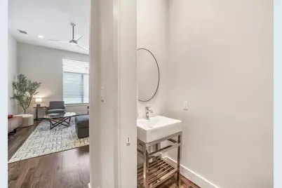 1004 California Street #203, Houston, TX 77006 - Photo 21
