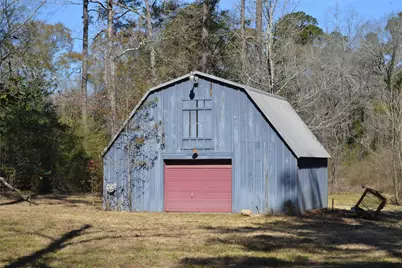 000 Central Drive, Coldspring, TX 77331 - Photo 13