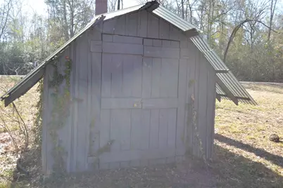 000 Central Drive, Coldspring, TX 77331 - Photo 9