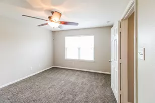 826 Saltcreek Bend Ln, La Marque, TX 77568 - Photo 7