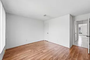 10331 Huntington Pl Dr, Houston, TX 77099 - Photo 17