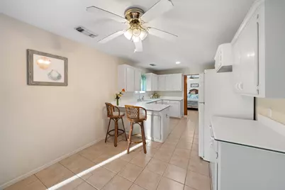 354 Fisher Street, Matagorda, TX 77414 - Photo 15