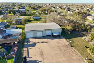 354 Fisher St, Matagorda, TX 77414 - Photo 37