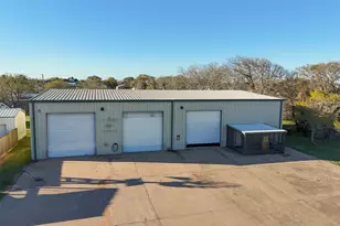 354 Fisher St, Matagorda, TX 77414 - Photo 35