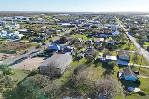 354 Fisher St, Matagorda, TX 77414 - Photo 45