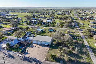354 Fisher St, Matagorda, TX 77414 - Photo 41
