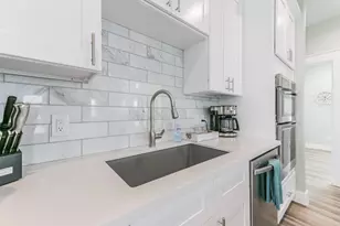 16630 Jean Lafitte Rd, Galveston, TX 77554 - Photo 17