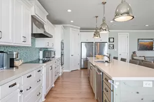 4044 Biscayne Beach Rd, Port Bolivar, TX 77650 - Photo 15