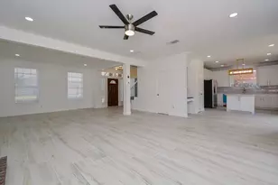 5743 Henniker Dr, Houston, TX 77041 - Photo 5