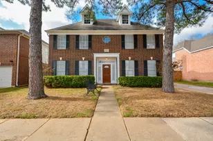 5743 Henniker Dr, Houston, TX 77041 - Photo 1