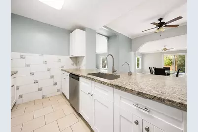 3930 Todwick Lane, Houston, TX 77082 - Photo 11