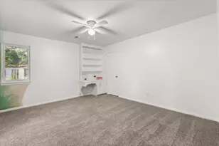 2106 Thousand Pines Dr, Houston, TX 77339 - Photo 23