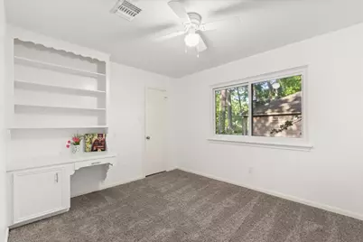 2106 Thousand Pines Drive, Houston, TX 77339 - Photo 21