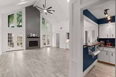 2106 Thousand Pines Drive, Houston, TX 77339 - Photo 9