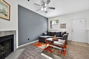 1103 Dulles Ave, Stafford, TX 77477 - Photo 5