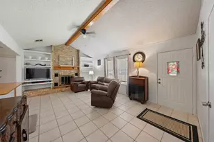 25739 Old Howth Rd, Hempstead, TX 77445 - Photo 7