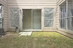 12007 S Fairhollow Ln, Houston, TX 77043 - Photo 11