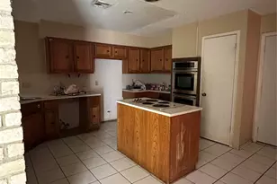 12007 S Fairhollow Ln, Houston, TX 77043 - Photo 3