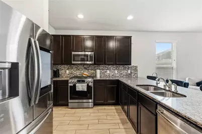 14810 Ruddy Duck Lane, Houston, TX 77049 - Photo 5