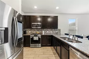 14810 Ruddy Duck Ln, Houston, TX 77049 - Photo 5