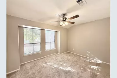 7980 Grove Ridge Drive, Houston, TX 77061 - Photo 11